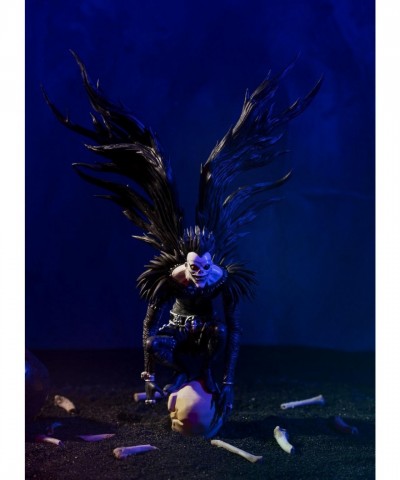 Death Note Official Set: Ryuk Figure, L 3D Keychain, Kira & L Magic Mug