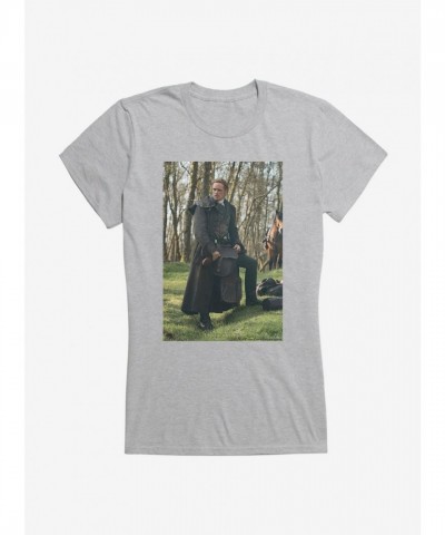 Outlander Pose Girls Junior T-Shirt